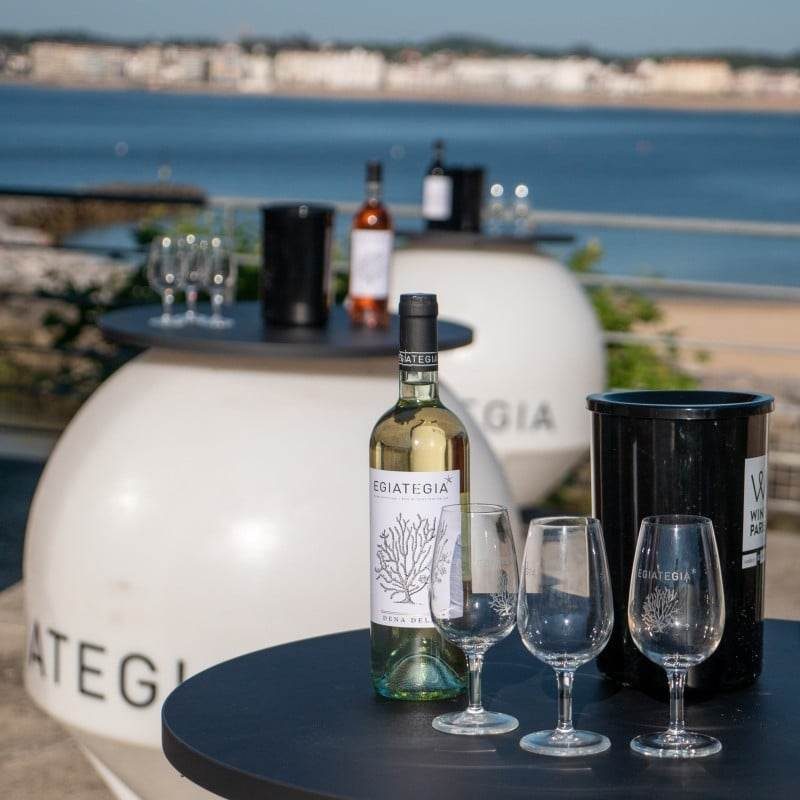 dena dela blanc dena dela blanc